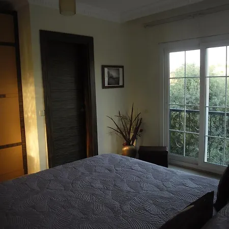 וילה Rodeo Drive Luxury Holiday House קוסדסי