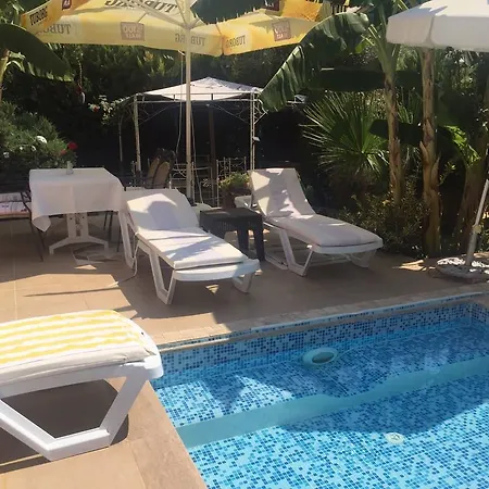 וילה Rodeo Drive Luxury Holiday House *