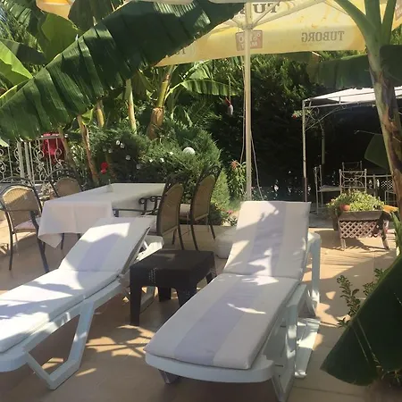 Rodeo Drive Luxury Holiday House וילה *